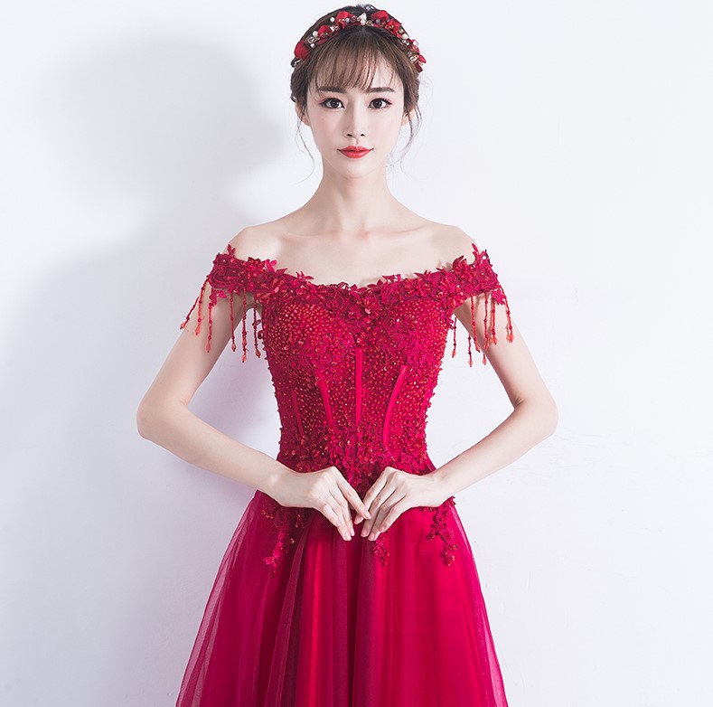 性感一字肩中式禮服，唯美流蘇珠花晚禮服