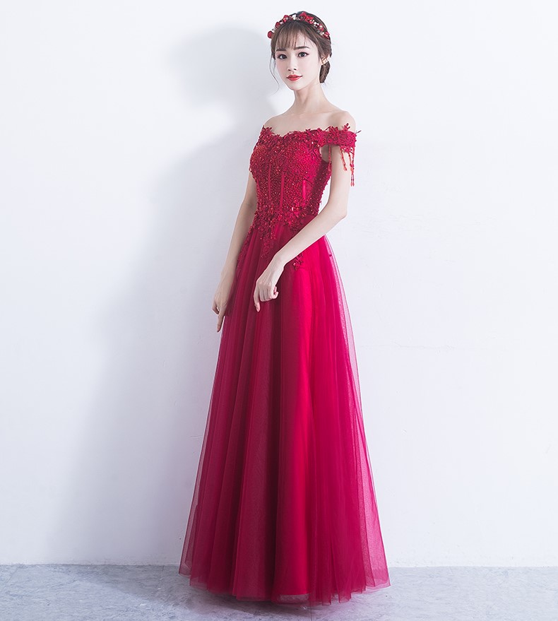 性感一字肩中式禮服，唯美流蘇珠花晚禮服
