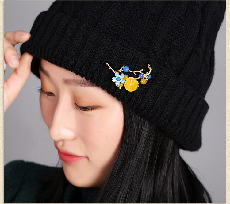 復(fù)古蜜蠟花氣質(zhì)胸針，唯美清新胸花。