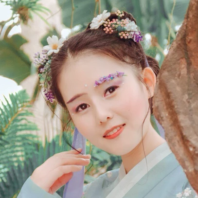 清新可愛(ài)美人妝女生頭像，唯美古風(fēng)真人頭像