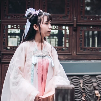 粉紅少女帶團扇頭像，唯美古風真人頭像