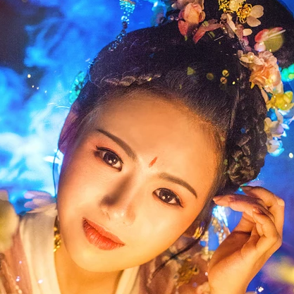 五彩星空提燈少女頭像，唯美古風(fēng)真人頭像