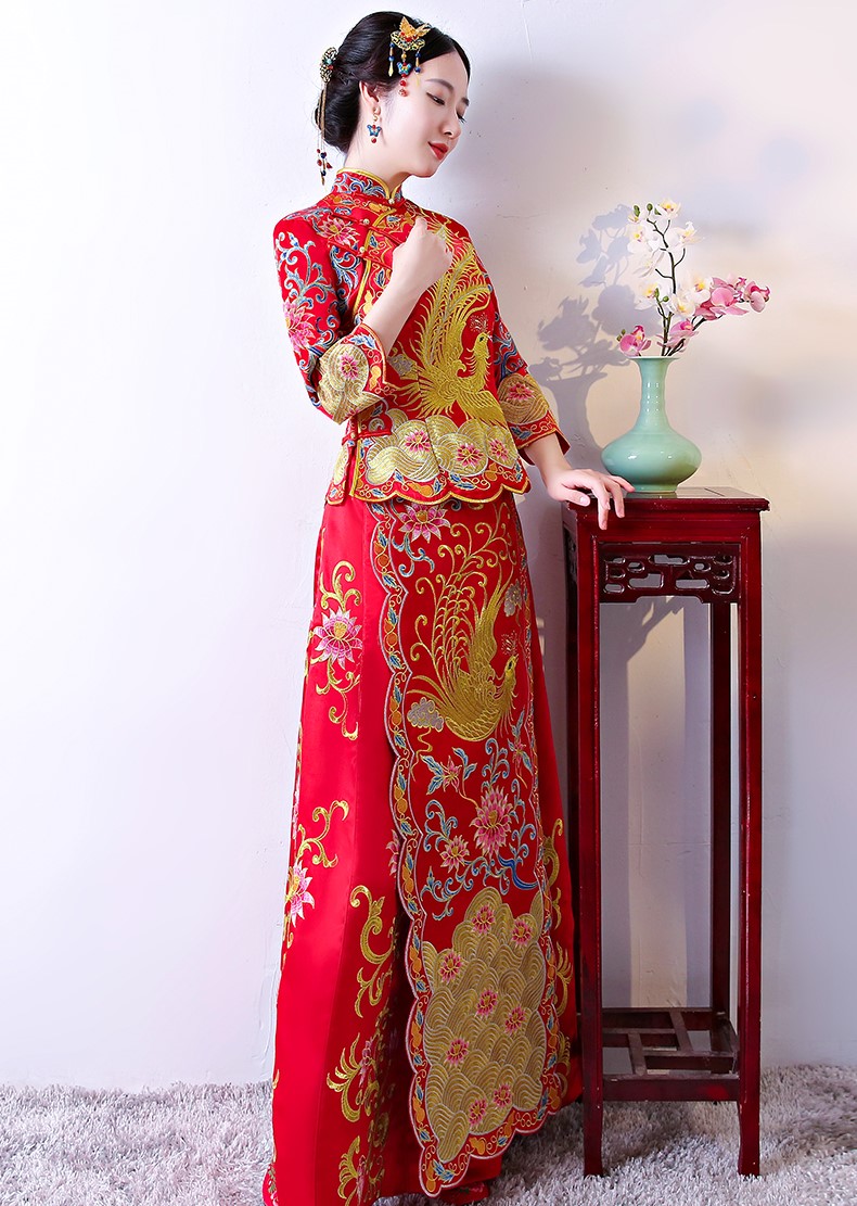 家佳樂文學(xué)龍鳳褂中式禮服，奢華鳳凰刺繡新娘禮服
