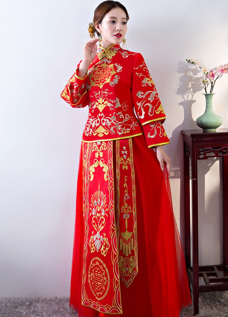 傳統(tǒng)韻味中式禮服，唯美秀禾服新娘禮服