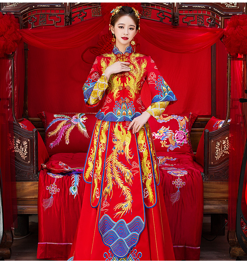 奢華鳳凰中式禮服，唯美五彩刺繡新娘禮服