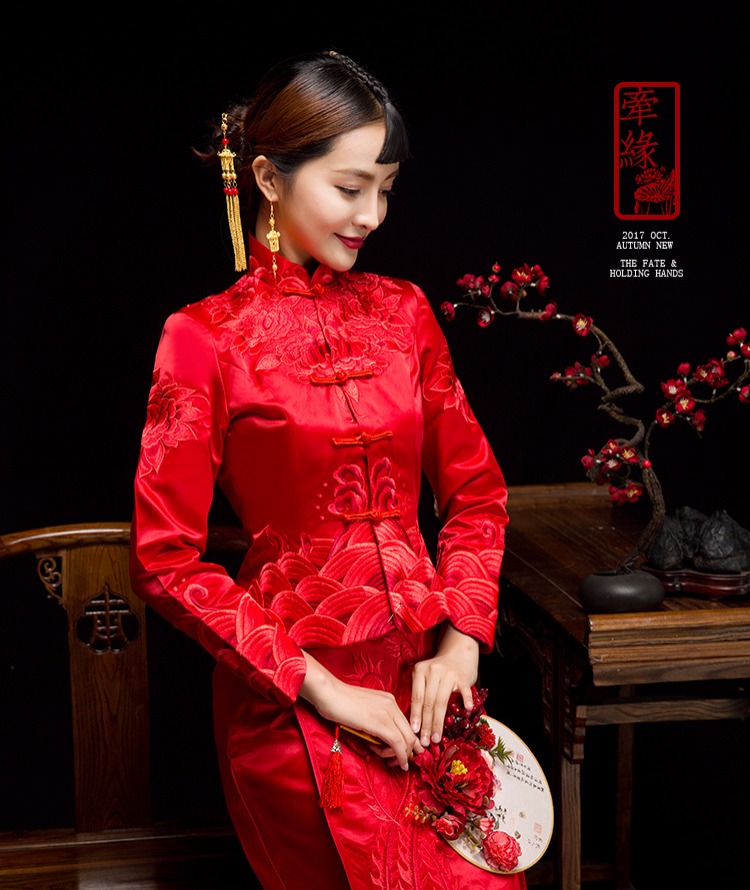 紅妝素雅中式禮服，同色系刺繡新娘禮服