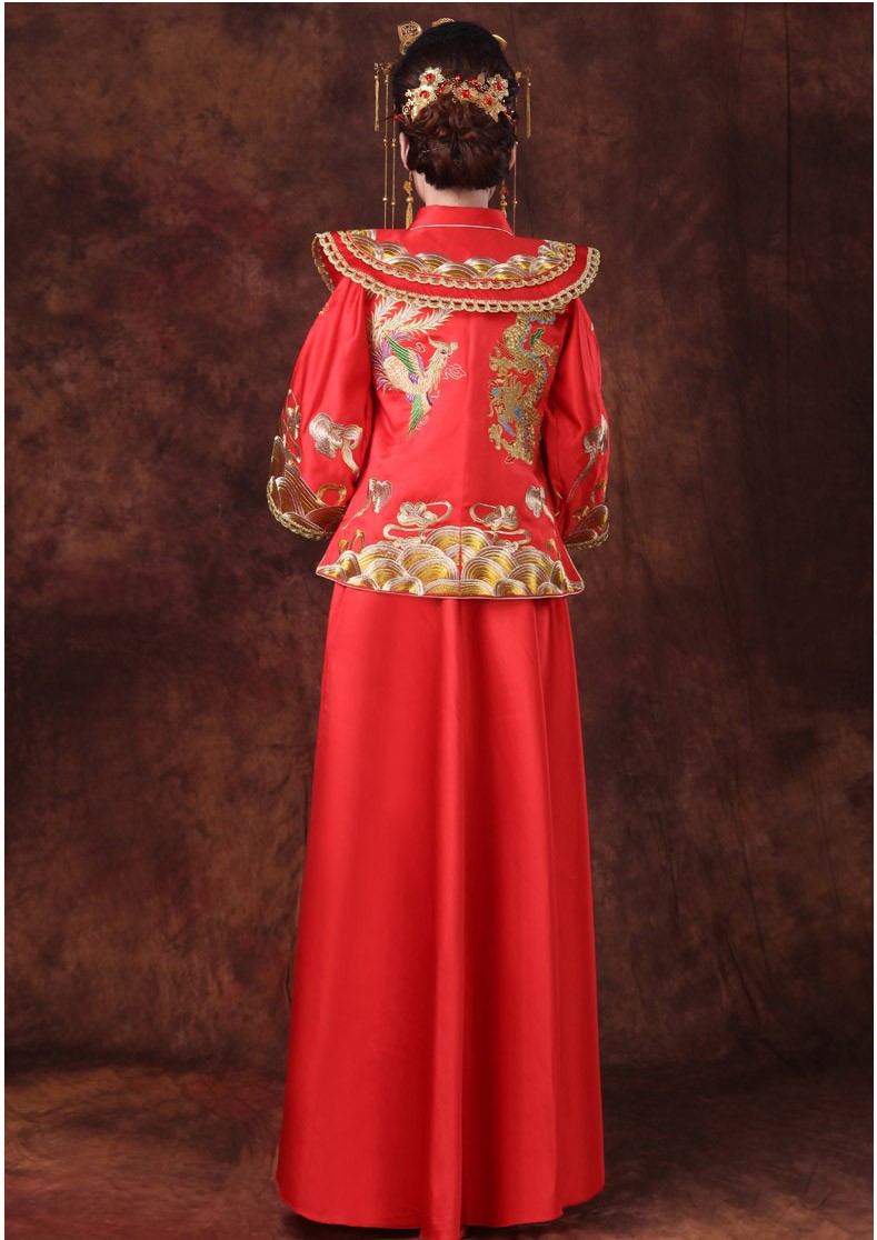 龍鳳呈祥中式禮服，嬌艷刺繡新娘禮服