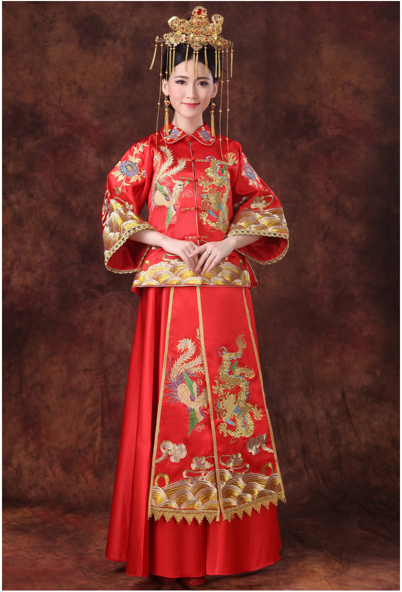 龍鳳呈祥中式禮服，嬌艷刺繡新娘禮服