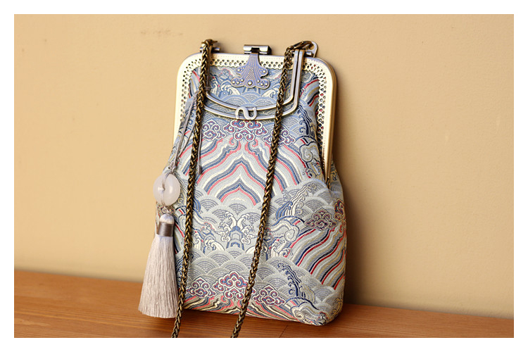 家佳樂文學(xué)復(fù)古小手拎包小巧可愛手工包