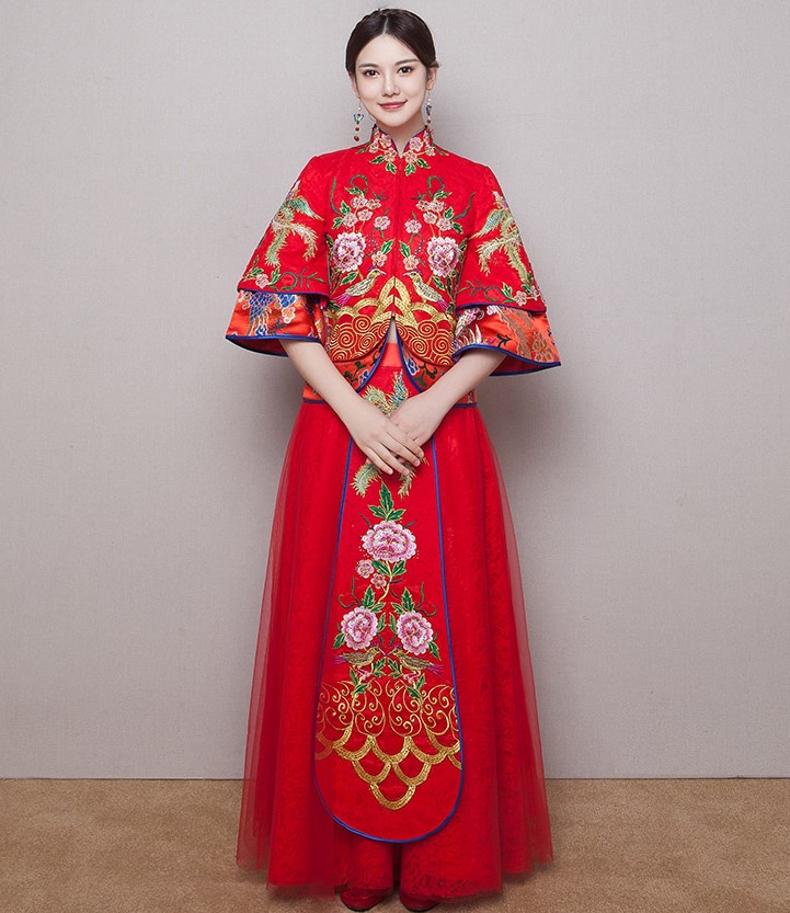 牡丹花刺繡新娘禮服，精致唯美中式禮服