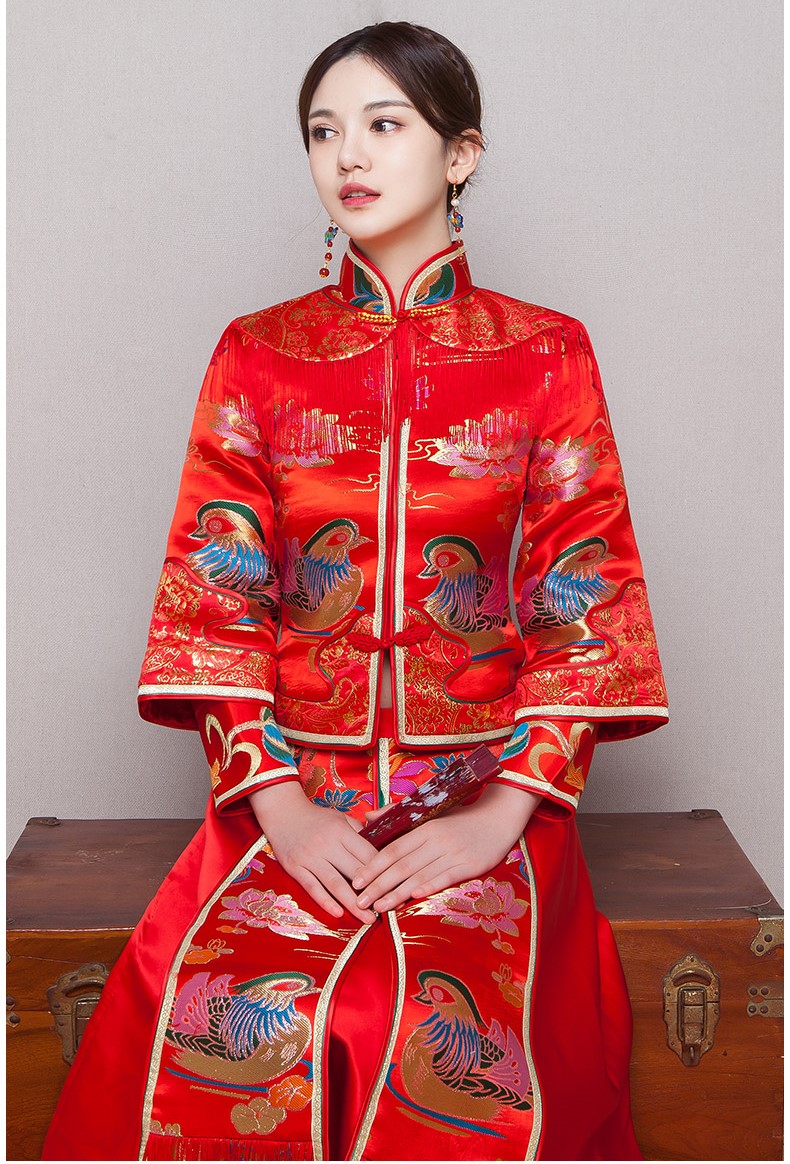 鴛鴦戲水新娘禮服，唯美流蘇中式禮服