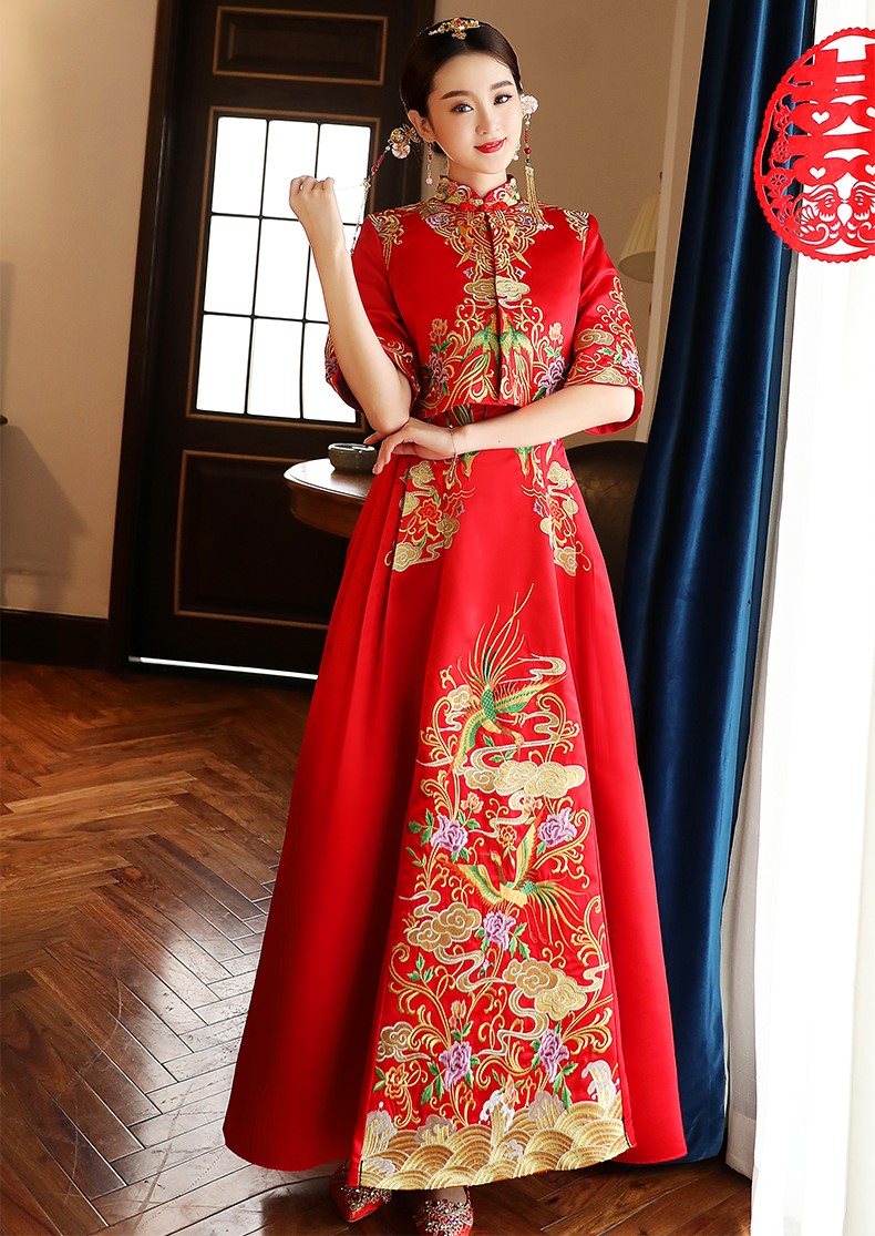 氣質(zhì)刺繡新娘禮服，古典唯美中式禮服