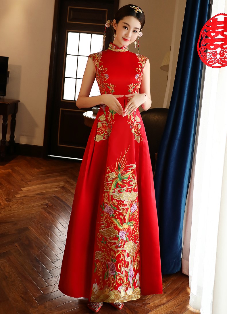 氣質(zhì)刺繡新娘禮服，古典唯美中式禮服