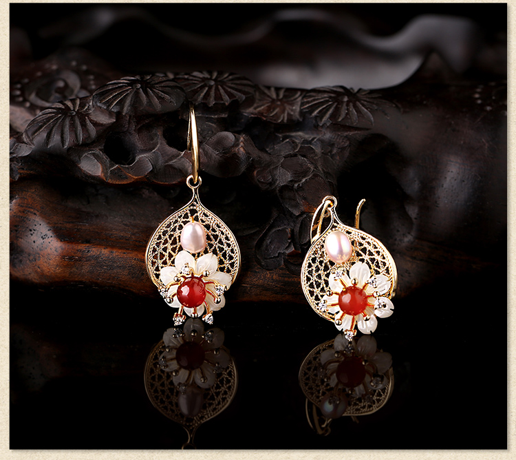 家佳樂文學時尚氣質(zhì)耳環(huán)首飾