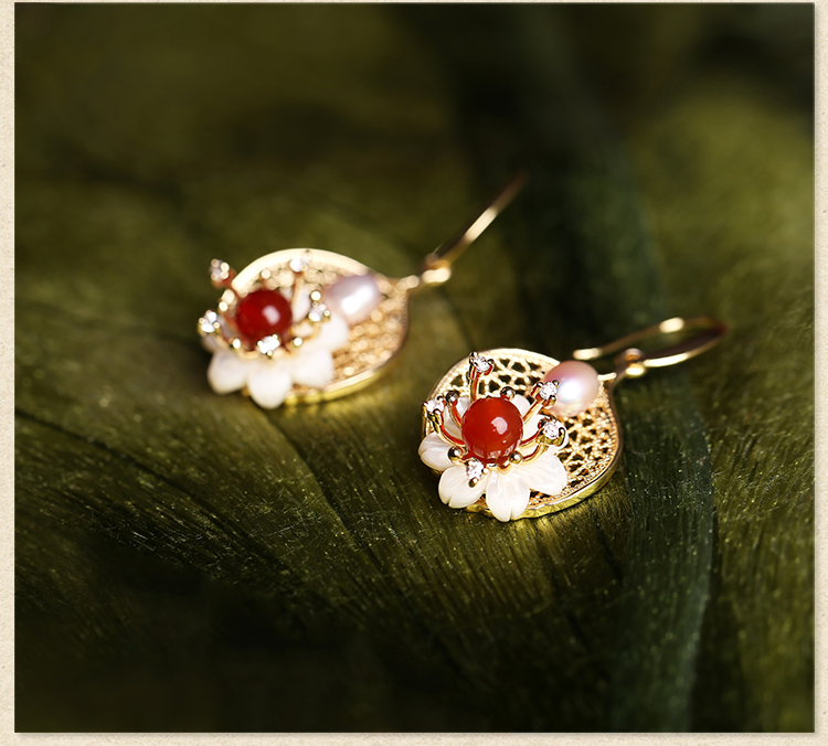 家佳樂文學時尚氣質(zhì)耳環(huán)首飾