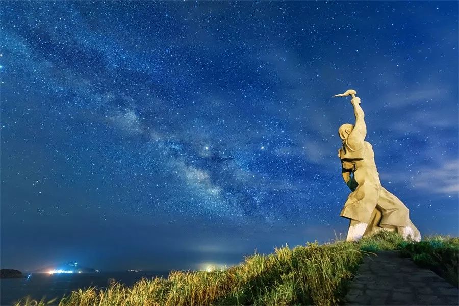 東極·塵曦，絕美的日出和嶄新的開(kāi)始在等我