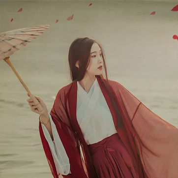 沙漠紅衣帶傘女生頭像，唯美古風(fēng)真人頭像