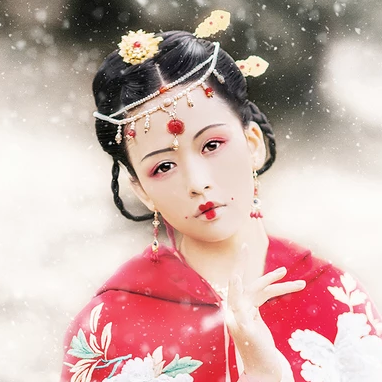 雪花飛舞紅衣女生頭像，唯美古風真人頭像