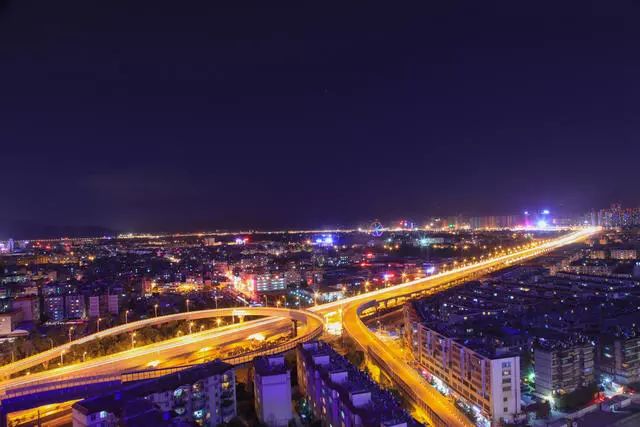 杭州·秀酒店，像上世紀(jì)劇場上演一場故事