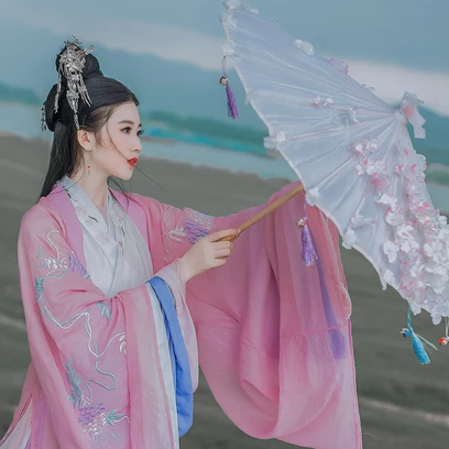 草原喝酒閨蜜頭像，唯美古風(fēng)真人頭像