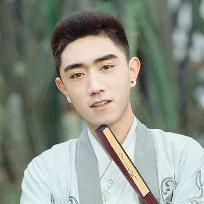 文藝男生帶折扇頭像，唯美古風(fēng)真人頭像