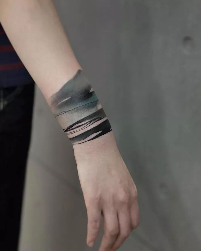 水墨人體彩繪藝術(shù)，傳統(tǒng)國(guó)畫與時(shí)尚刺青的融合