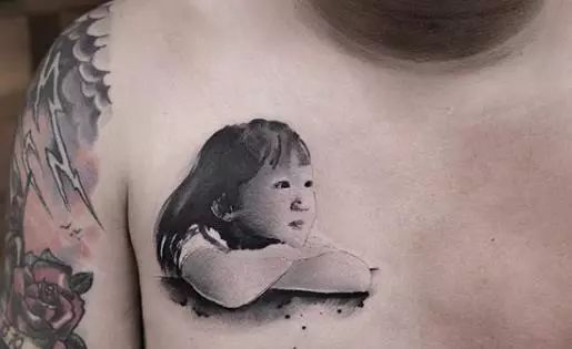 水墨人體彩繪藝術(shù)，傳統(tǒng)國(guó)畫(huà)與時(shí)尚刺青的融合