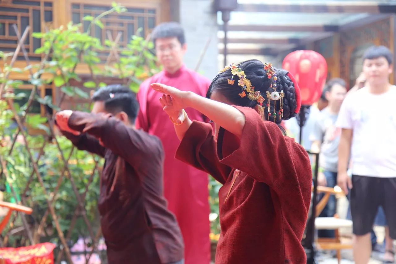 京城·63號院子，有院子老樹老北京的煙火氣息