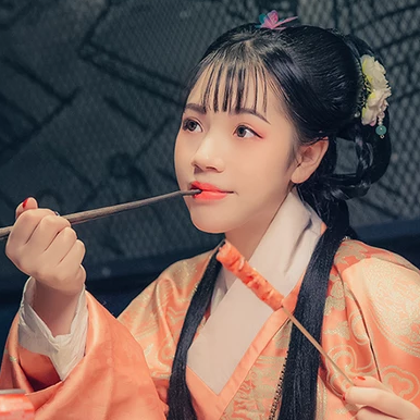 淡橘色漢服少女頭像，唯美古風真人頭像