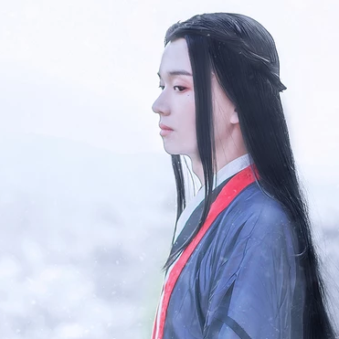 雪景翩翩公子帶折扇頭像，唯美古風(fēng)真人頭像