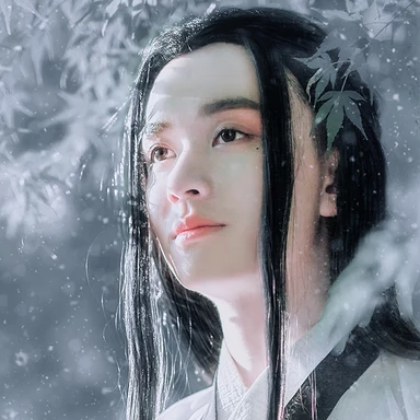 雪景翩翩公子帶折扇頭像，唯美古風(fēng)真人頭像