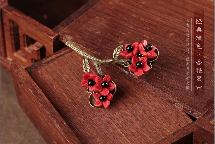 家佳樂文學(xué)紅色梅花花朵飾品