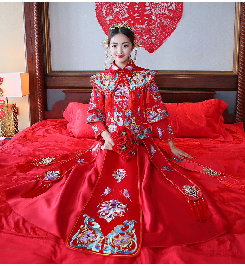古典秀禾中式禮服，流蘇新娘結(jié)婚禮服