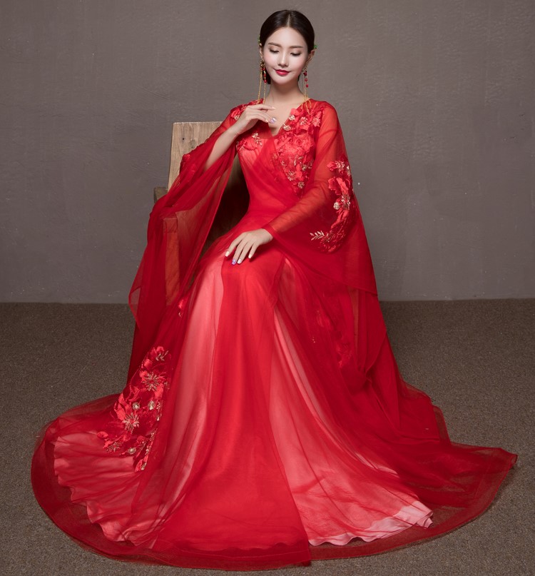 超仙蕾絲網(wǎng)紗中式禮服，唯美斜襟漢服新娘禮服