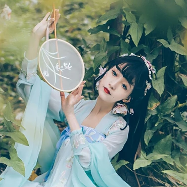 森林花仙子女生頭像，唯美古風(fēng)真人頭像