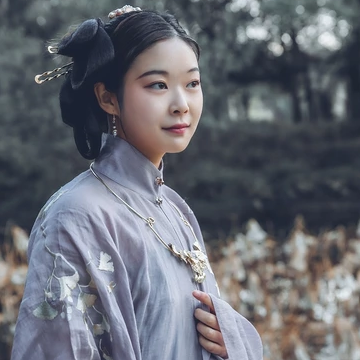 素雅灰色漢服女生頭像，唯美古風(fēng)真人頭像