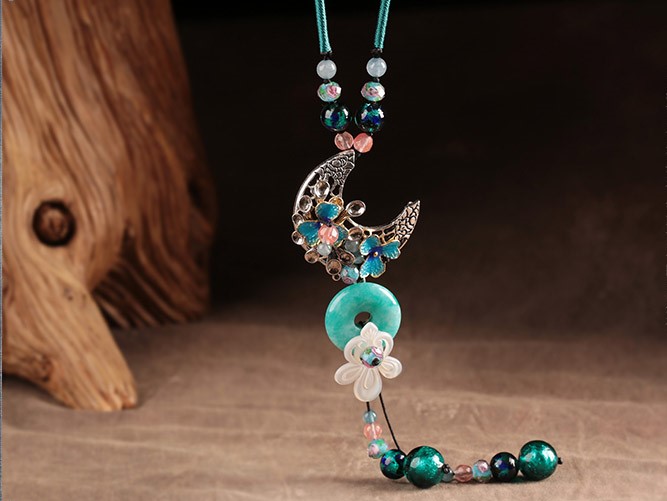 仙月飄香平安扣吊墜毛衣鏈項(xiàng)鏈?zhǔn)罪? src="/wenxue/d/file/bigpic/190404/04/13-1P111112408-51.jpg" / data-B1jM="IqOwpt"><br / data-vPkL="0cv8ZK">
	<img alt=