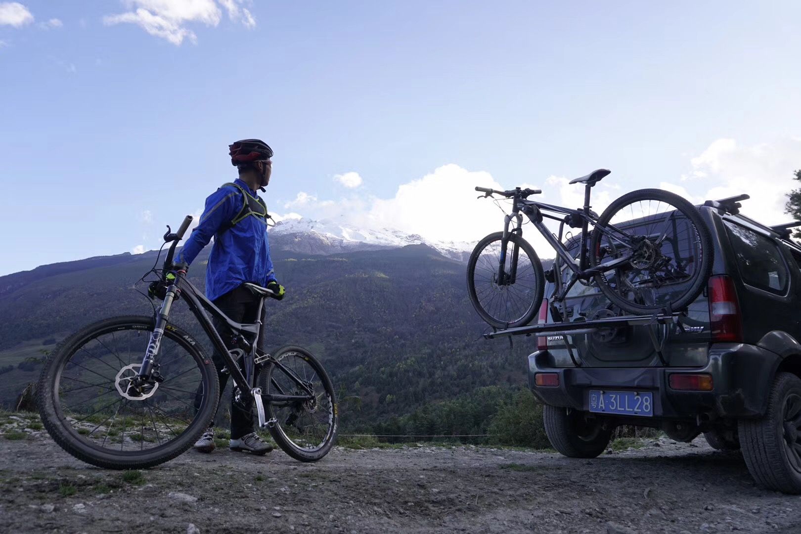 云階·格蘭平營地，踩著云一步步登上哈巴雪山