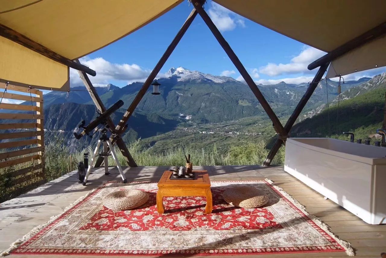 云階·格蘭平營地，踩著云一步步登上哈巴雪山