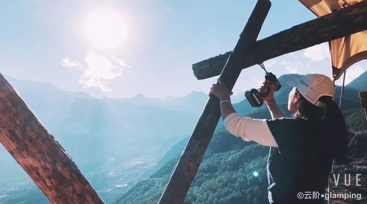 云階·格蘭平營地，踩著云一步步登上哈巴雪山