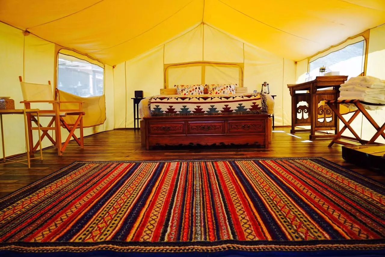 云階·格蘭平營地，踩著云一步步登上哈巴雪山