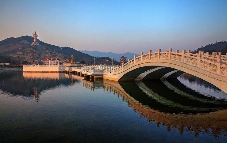 寧鄉(xiāng)·麥吉，打造成一家「中國城市特色+人文品