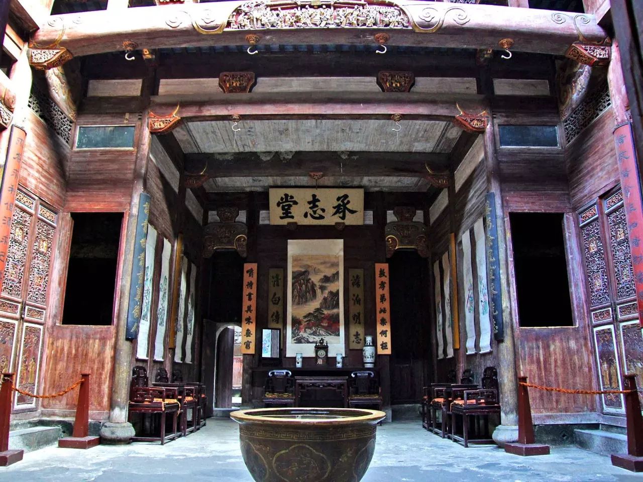 淺析徽派建筑：獨(dú)一無(wú)二氣息的中國(guó)古建筑！