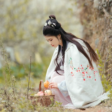 清新典雅女生頭像，唯美古風(fēng)真人頭像