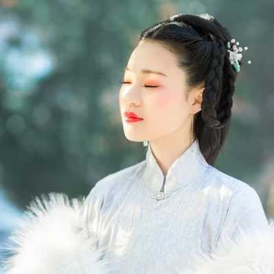 優(yōu)雅冰雪美人古風頭像，唯美古風真頭像