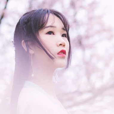 翩翩仙氣女生頭像，唯美古風真頭像