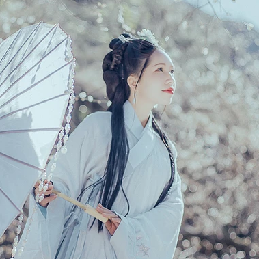 珠簾傘文藝女生頭像，唯美古風(fēng)真人頭像