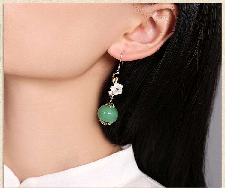 淡雅貝殼花朵氣質(zhì)耳環(huán)，家佳樂文學(xué)復(fù)古耳飾首飾