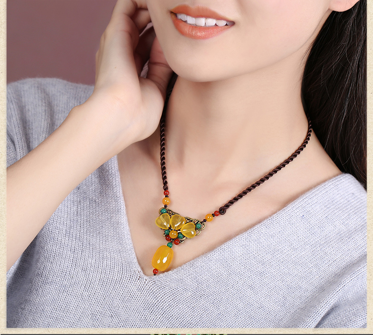 黃色古風鎖骨鏈，氣質(zhì)復古項鏈首飾