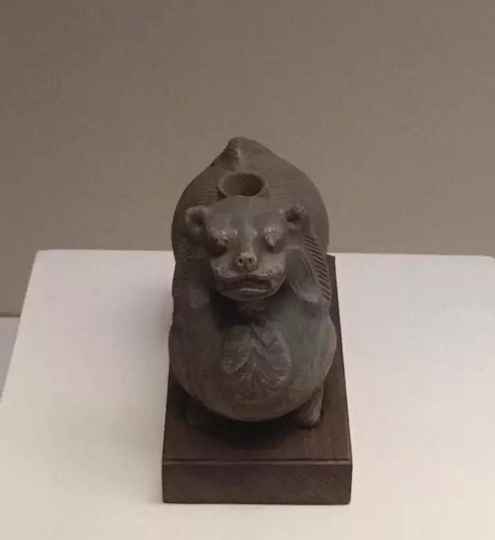 六朝青瓷：中國陶瓷史，一部青瓷史!